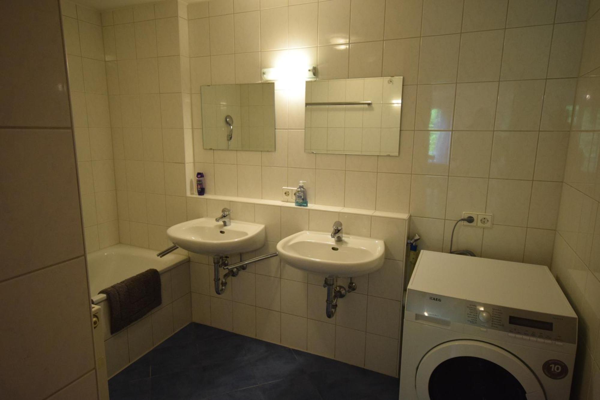 Nestwerk Raumwunder K9-13 - Aufzug, Viel Platz & Am Wieland-Park Biberach an der Riß Buitenkant foto